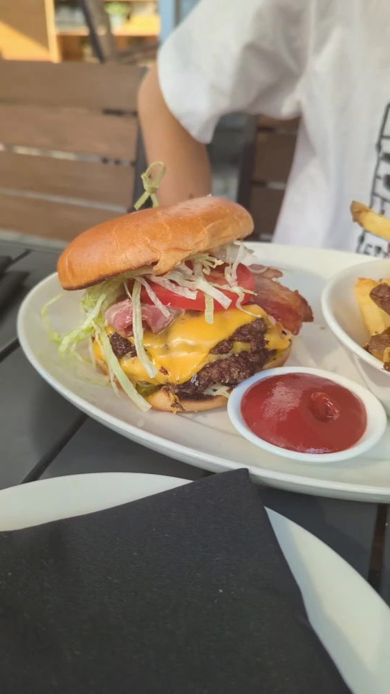 Caramba Restaurant