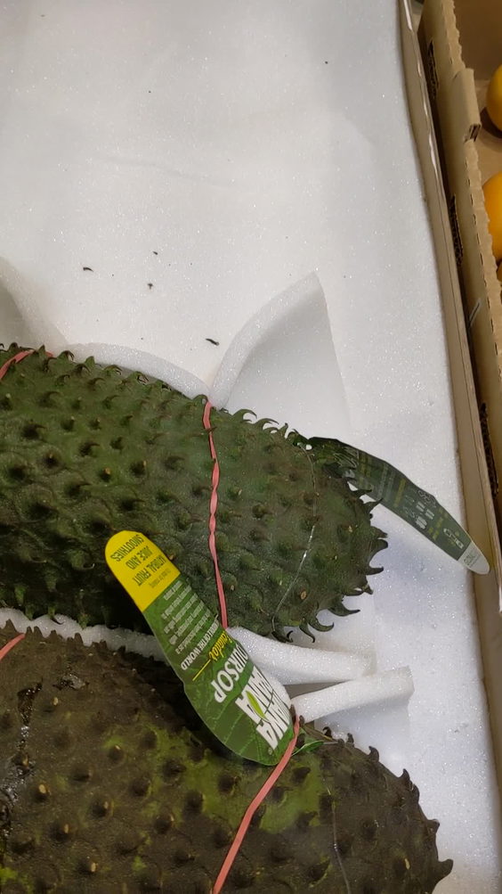Full Fresh Supermarket 新大世界超市