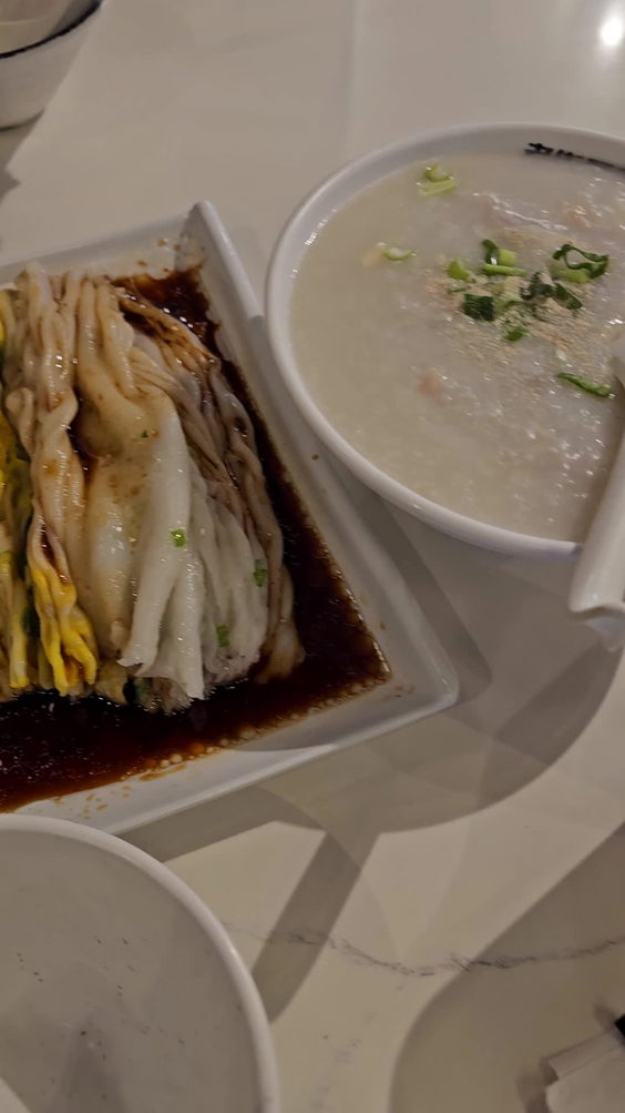 老街肠粉 Millstone Rice Rolls