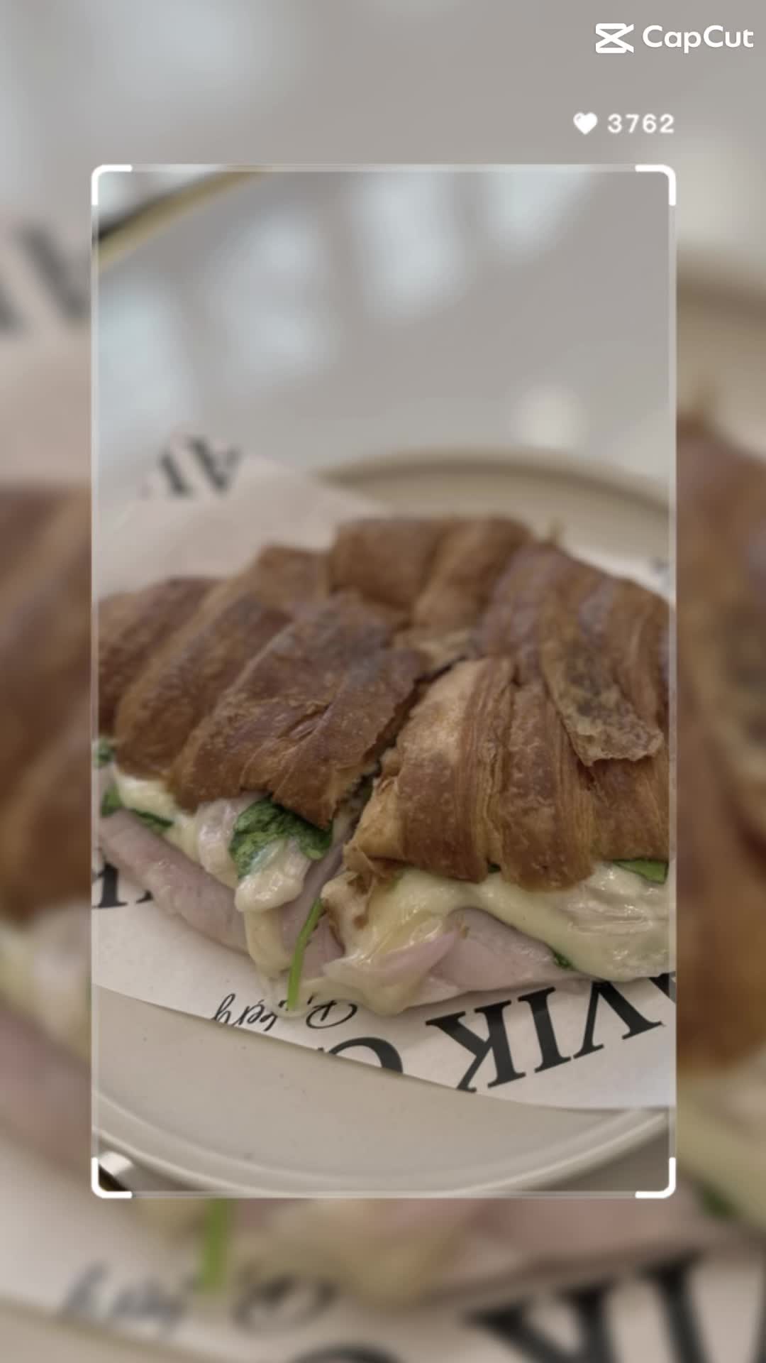 Avik Cafe