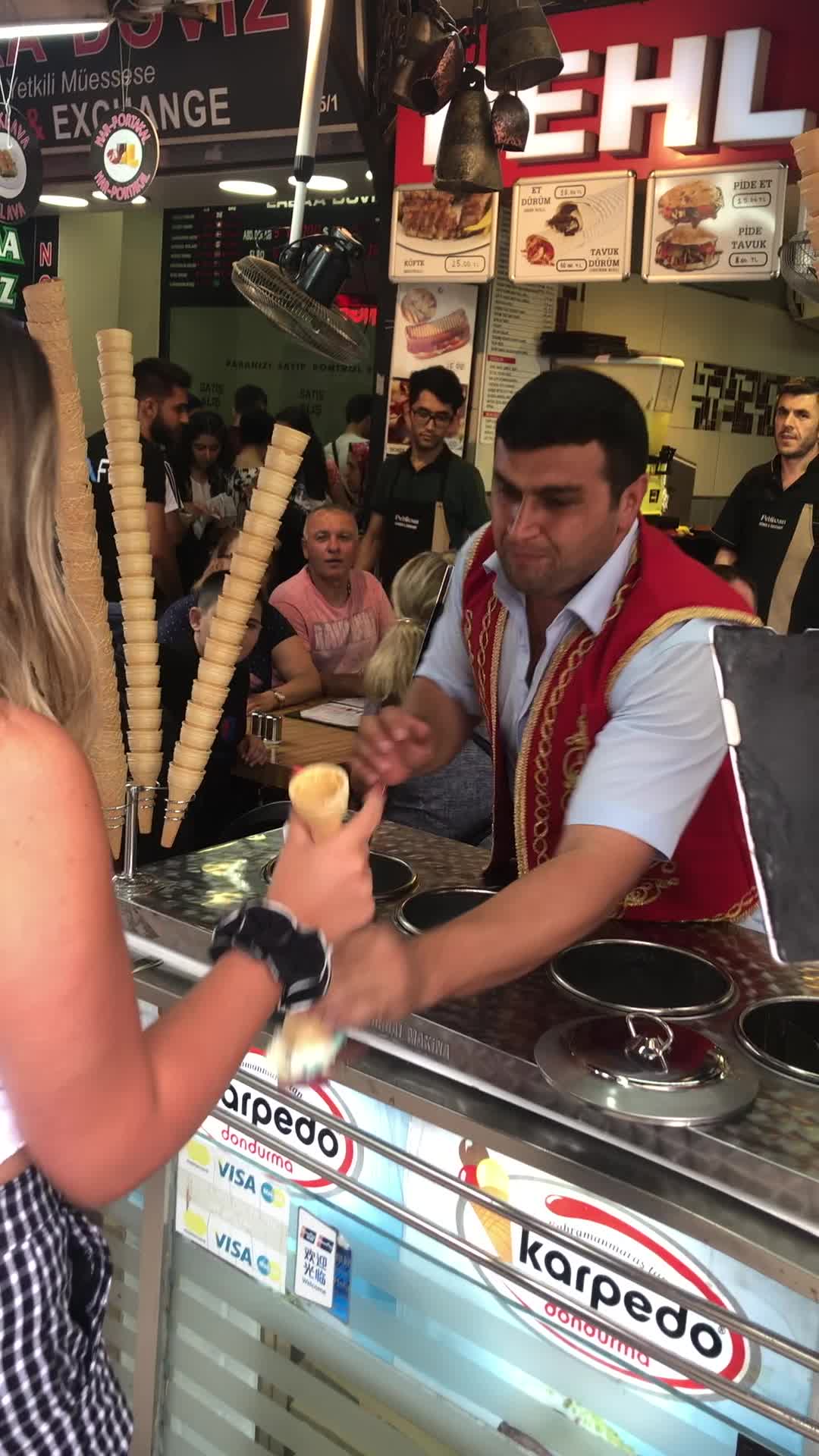 Ice cream from Kahramanmaras Karpedo