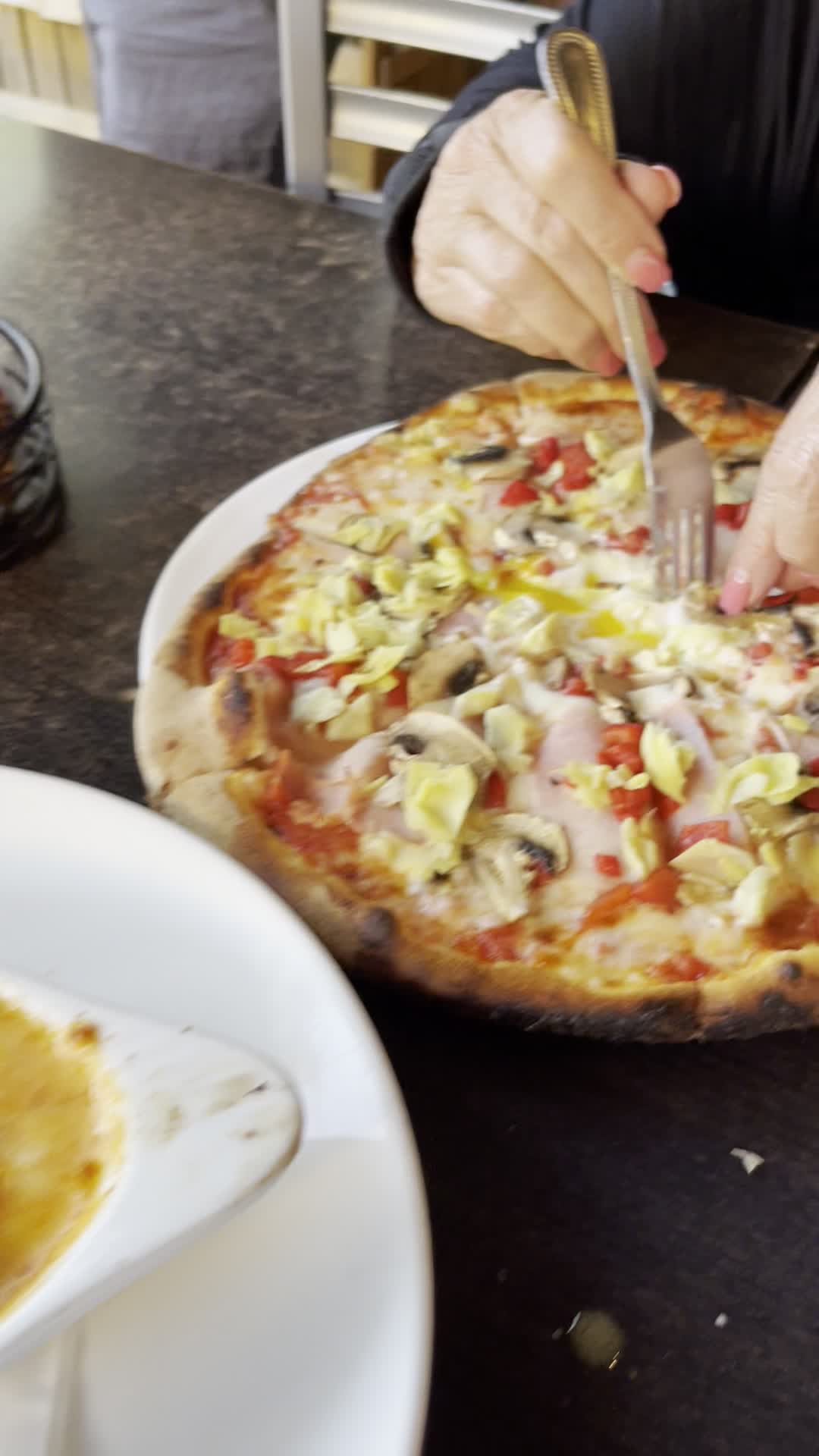 Video review of La Pizzeria Italian