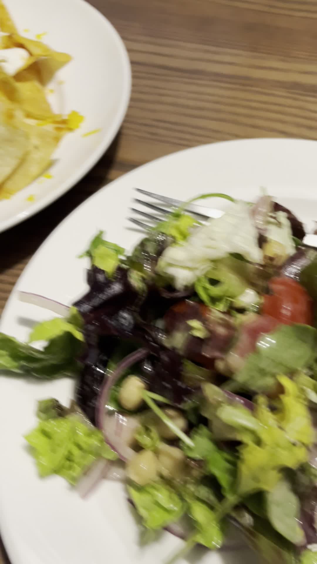 Bennett's Kitchen Bar Market