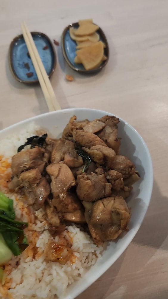 TiHu The Noodle House