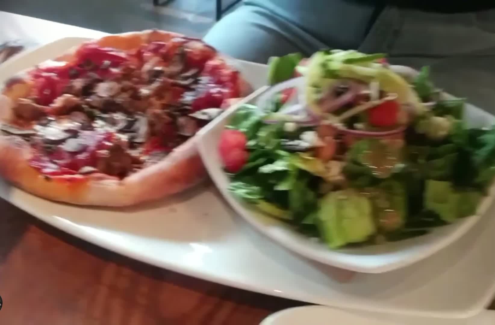 Video review of California Pizza Kitchen