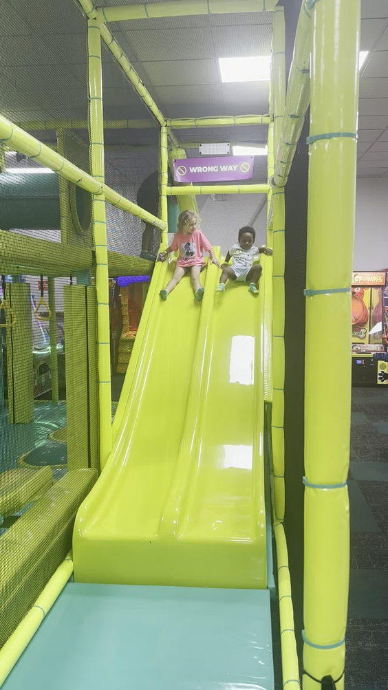 Chuck E. Cheese's