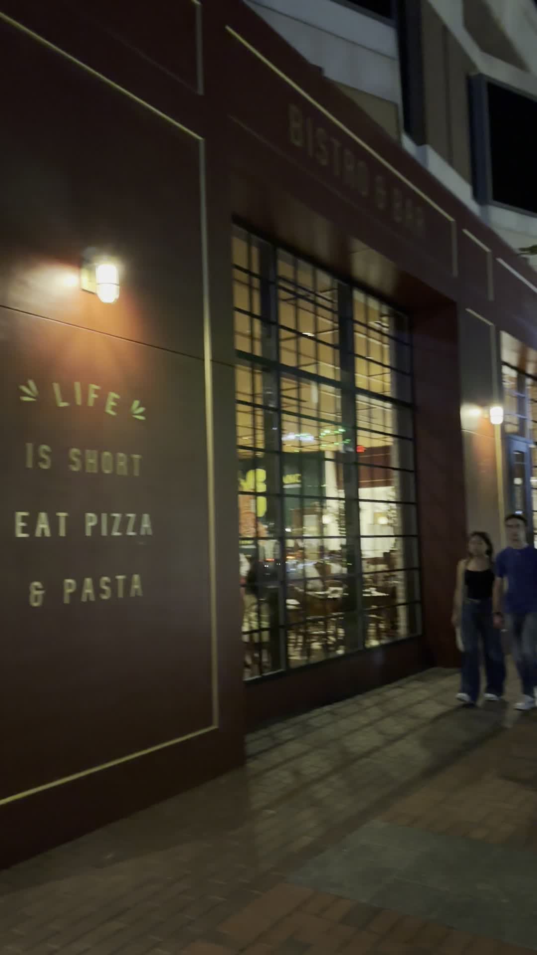 B.B. Italia Bistro & Bar