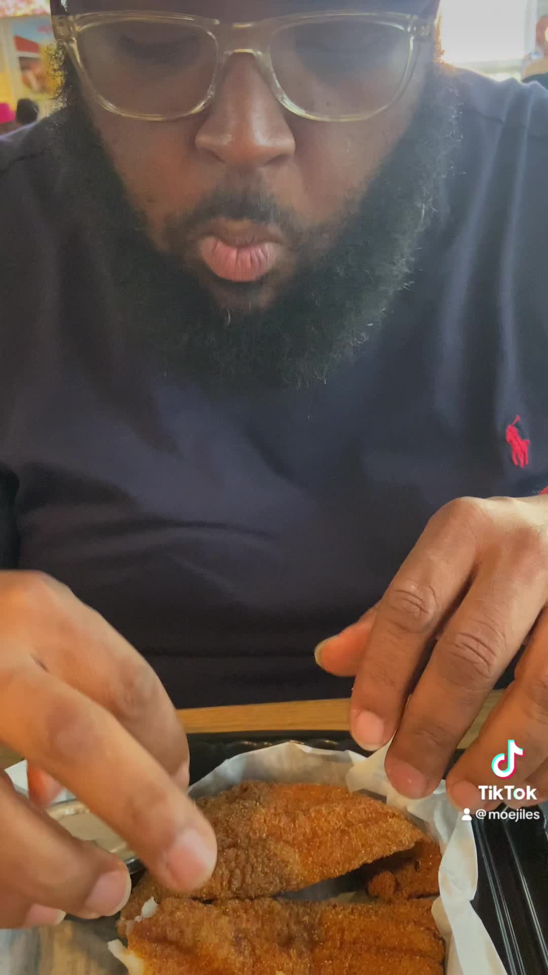 Video review of Modern Southern Table