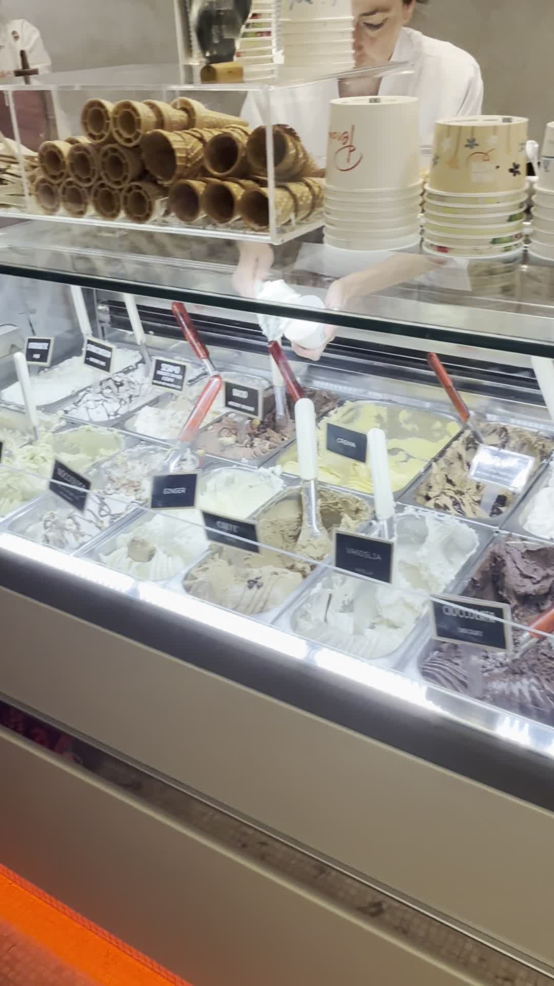 Video review of Perchè No?