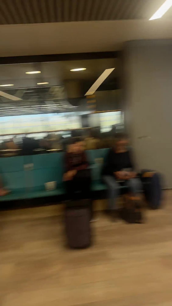 Aeroporto Humberto Delgado (LIS)
