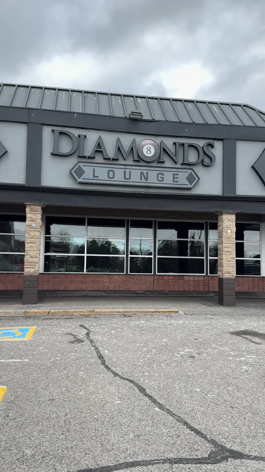 Diamonds Billiards and Lounge