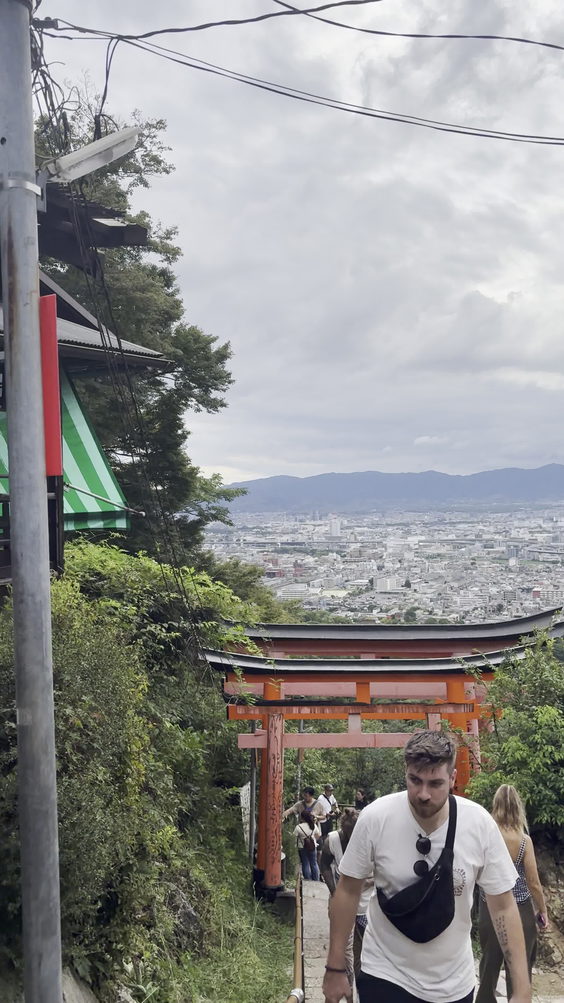 仁志むら亭