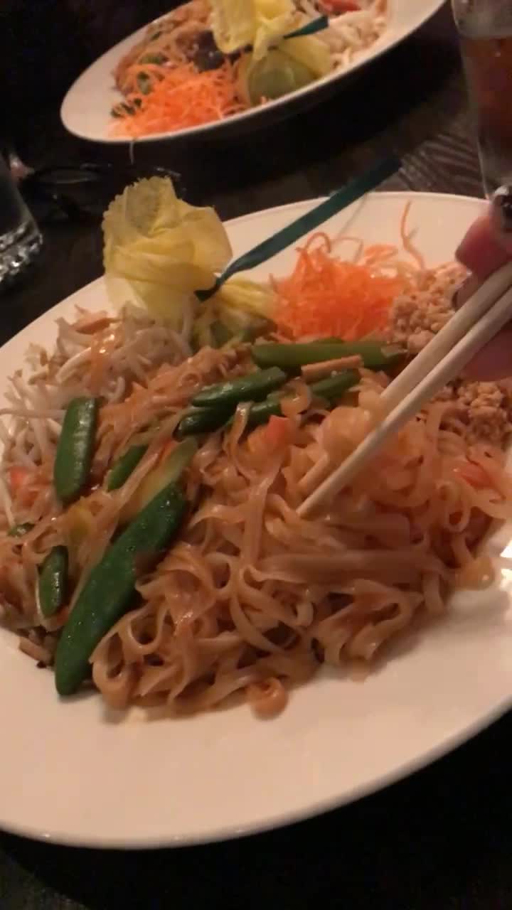 Video review of Haiku Asian Bistro