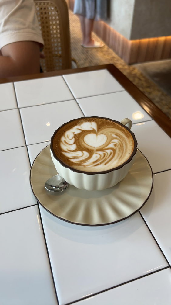Nimmies Pastry Cafe