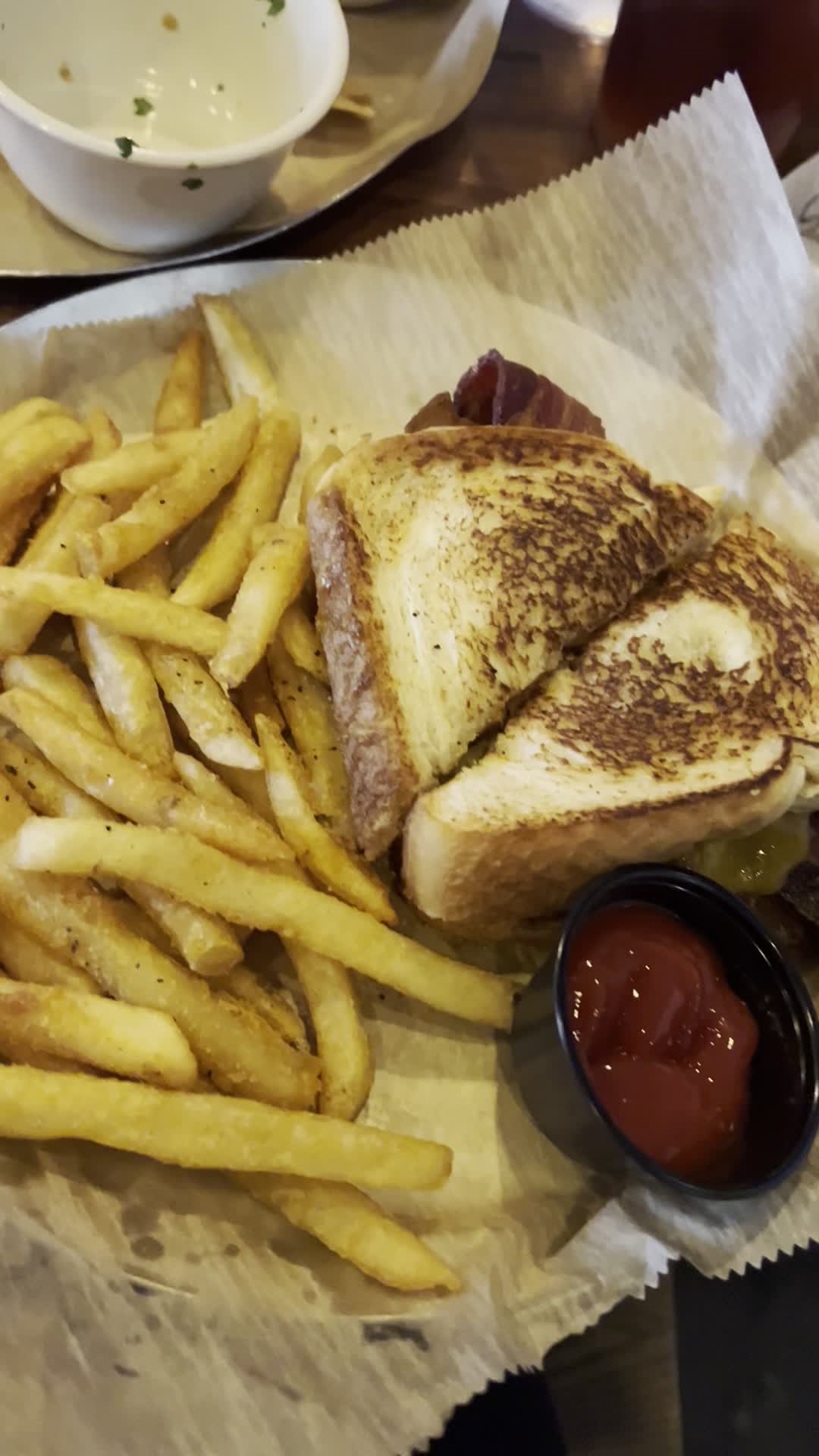 Merle's Whiskey Kitchen