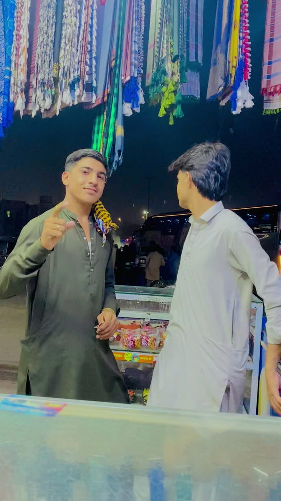City Moment · Karachi