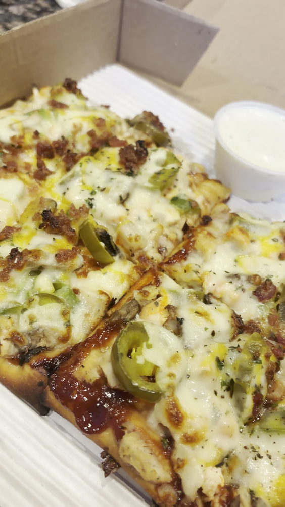 Lorenzo Corner Pizza & Pub