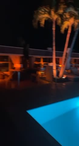 Video review of Watr at the 1 Rooftop