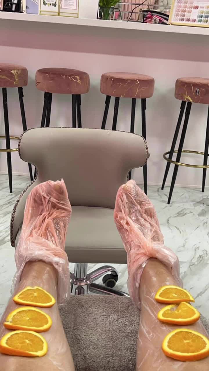 La Na Nail Lounge