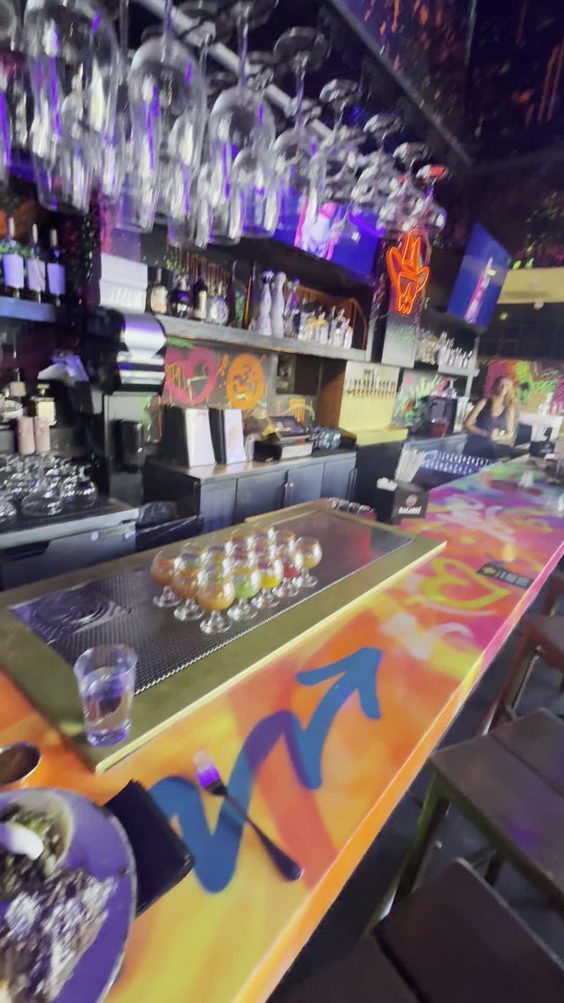 Mr. Tempo Cantina