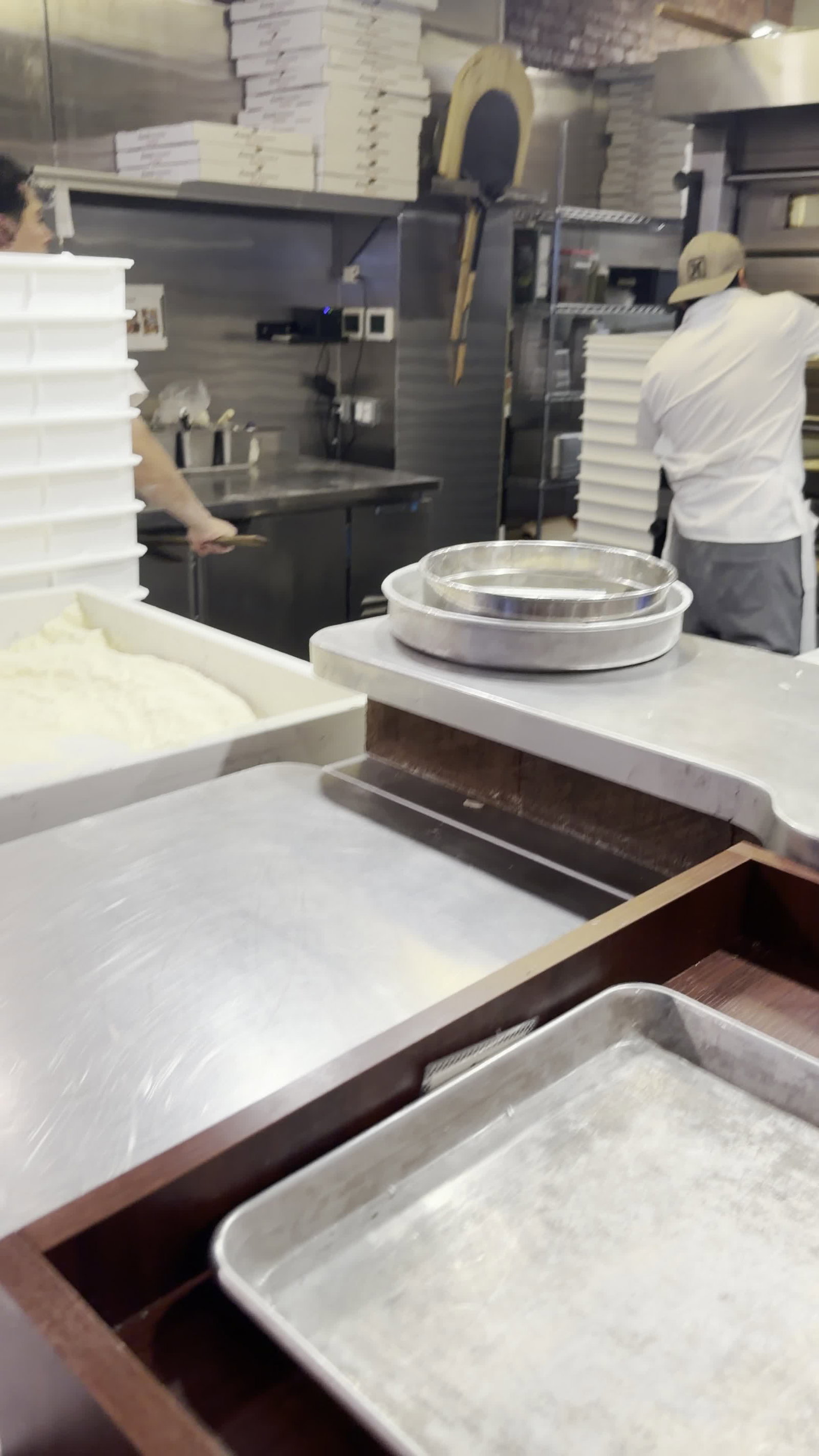 Video review of L’Industrie Pizzeria