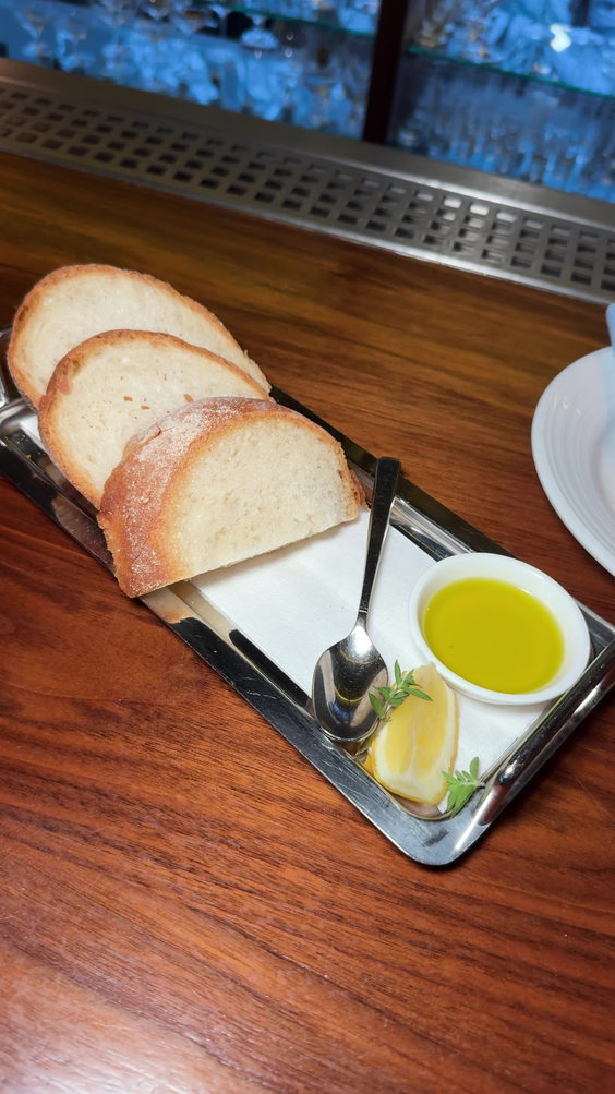Axia Taverna