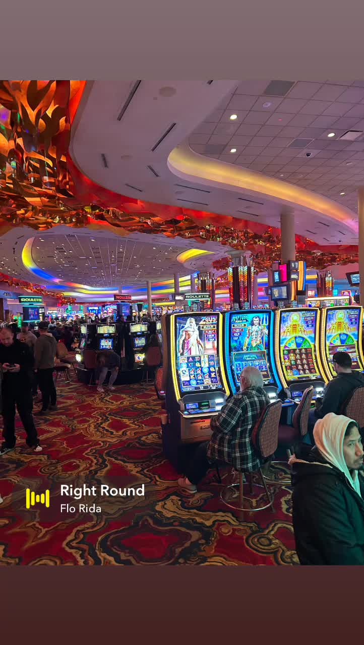 Mystic Lake Casino Hotel