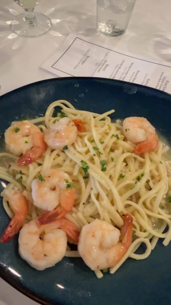 B2 Bistro + Bar