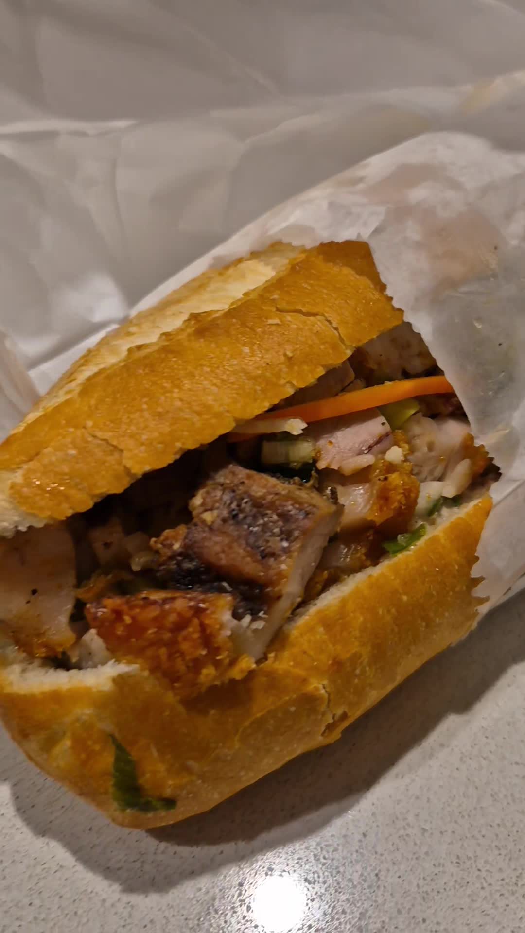 Bánh Mì Phường 18
