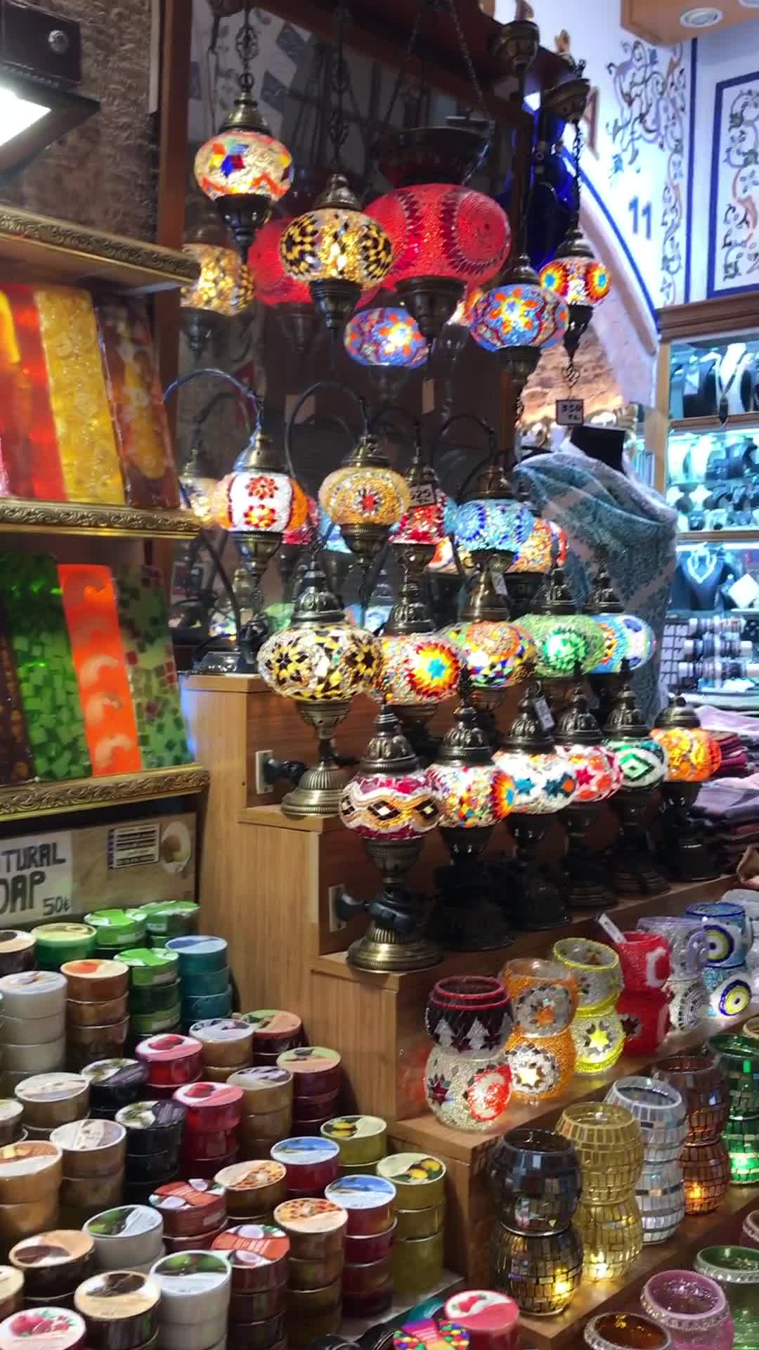 Spice Bazaar (Mısır Çarşısı)