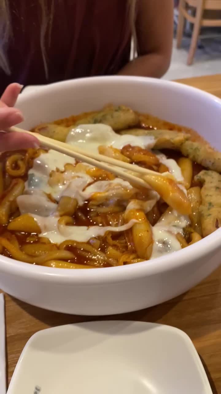 Video review of YUPDDUK LA