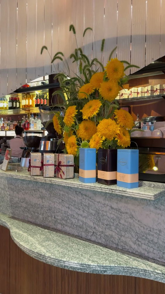 Sant Ambroeus Gelateria and Coffee Bar