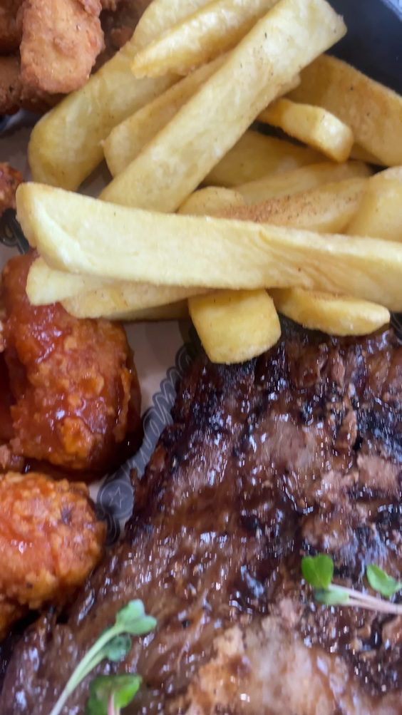 Rocco Mamas Southgate