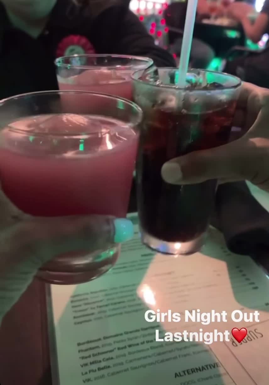 Blue Sunday Bar & Grill