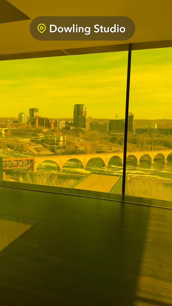 Video review of Guthrie Theater