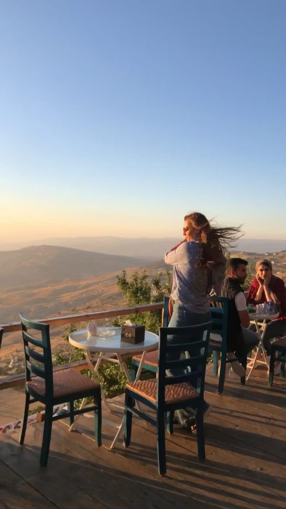 Mountain hut cafe 