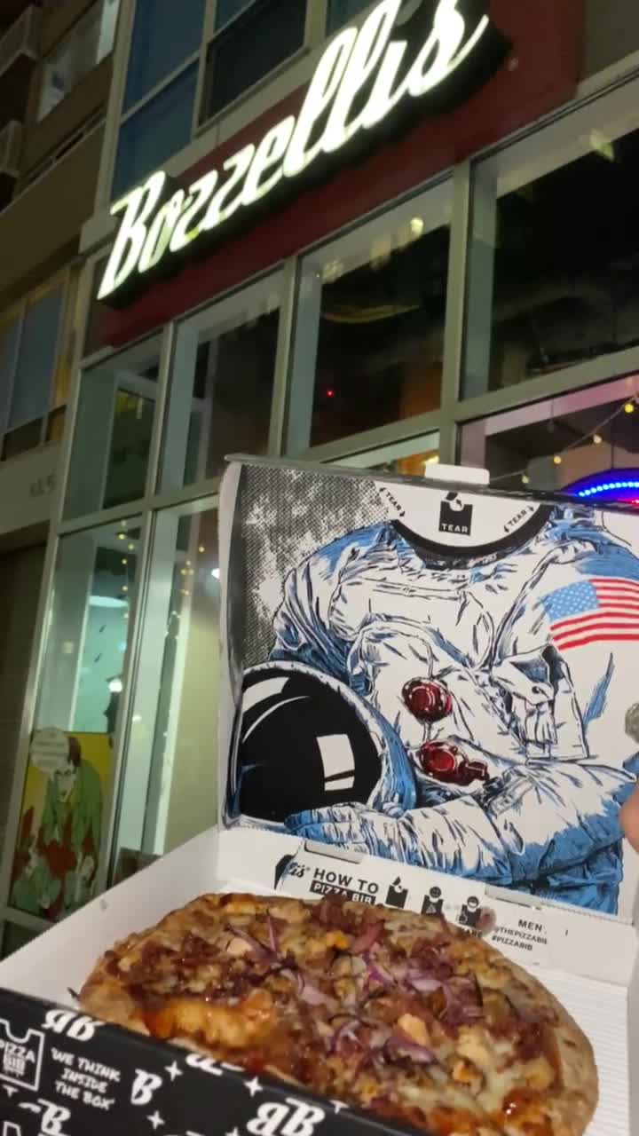 Bozzelli's Italian Deli