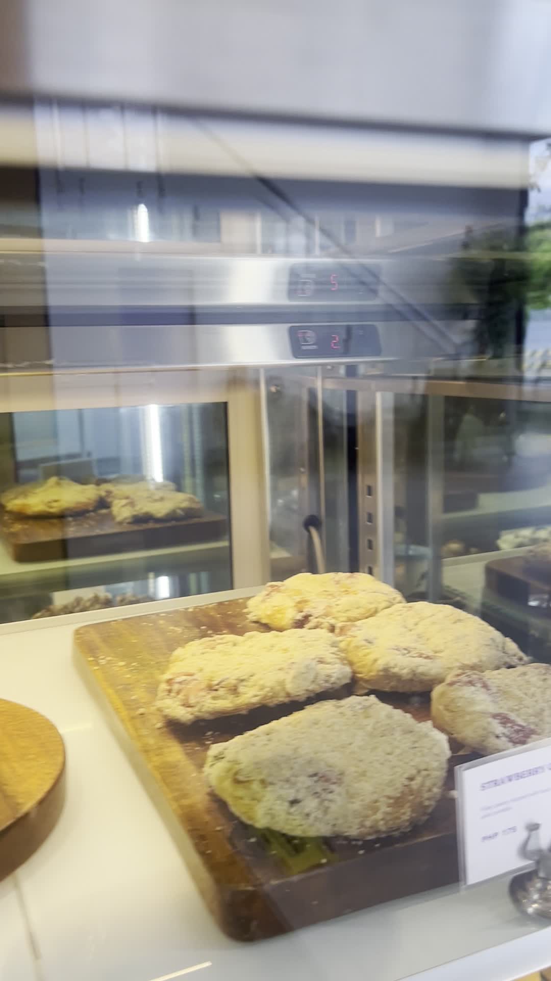 Coffee Bean & Tea Leaf