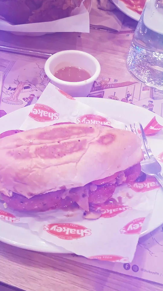 Shakey’s