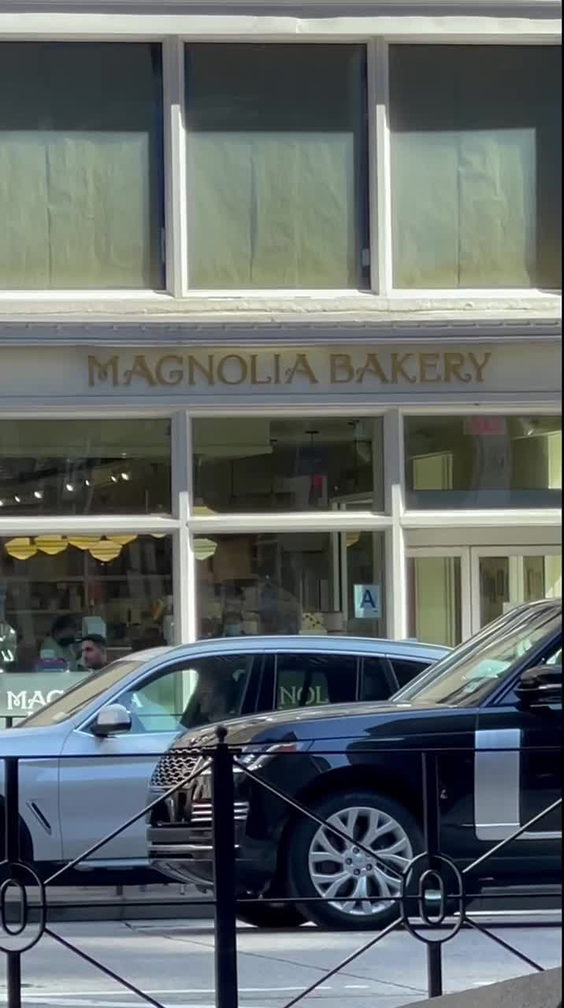 Magnolia Bakery - Rockefeller Center