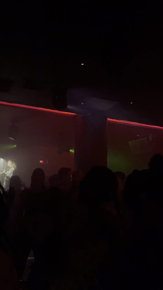 Y Bar