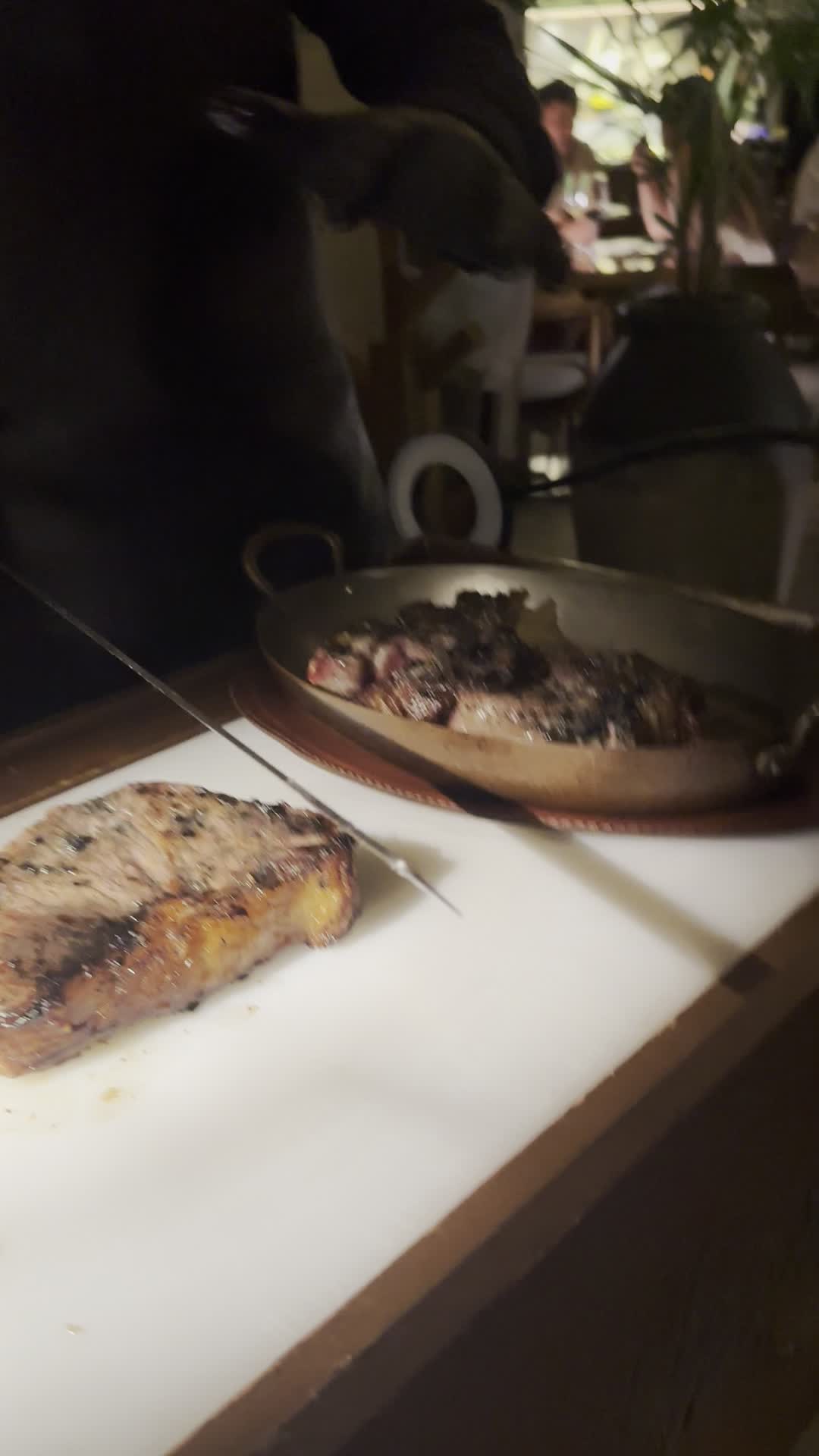 Harry's Grill Prime Steakhouse & Raw Bar
