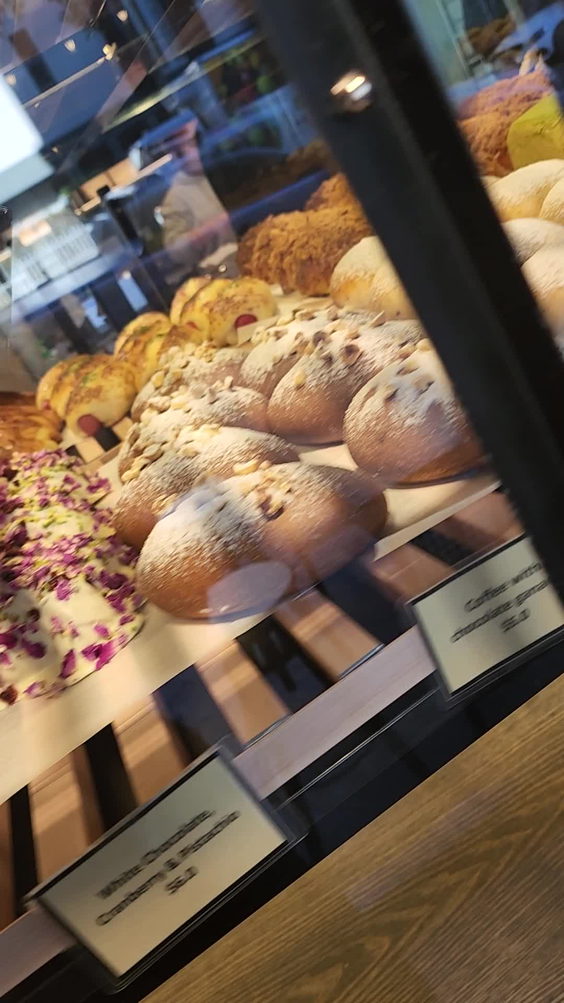Top Impression Bakery Cafe