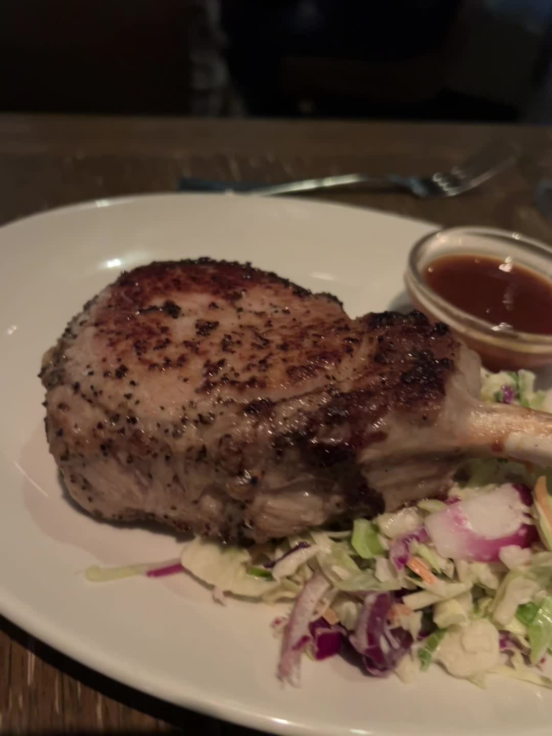 Video review of Del Frisco's Grille