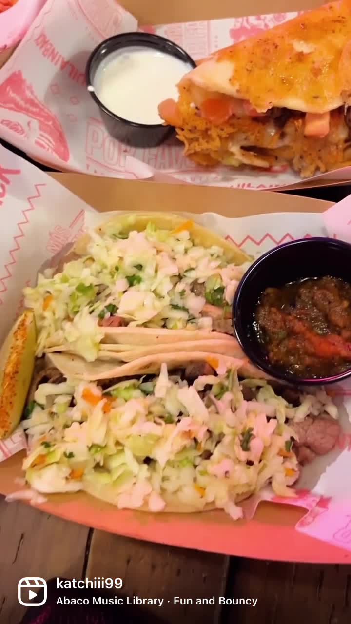 Video review of Màs Por Favor Taqueria y Tequila