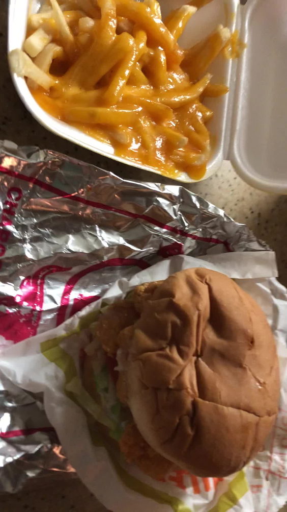 Bud's Broiler