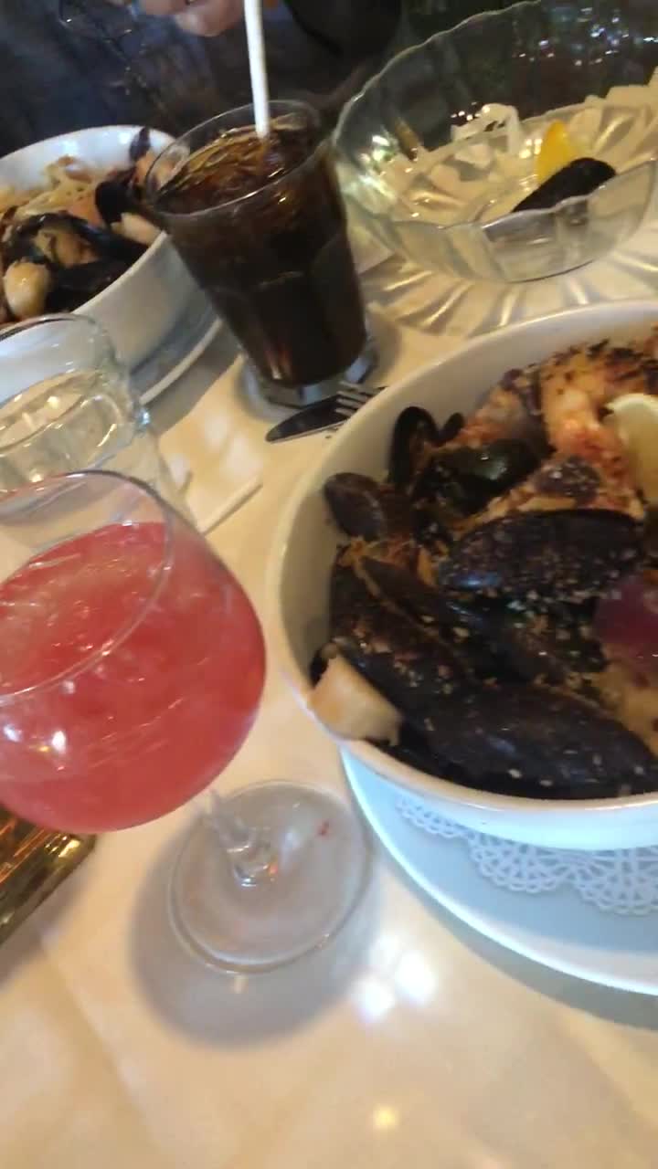 Video review of Cooperage Inn