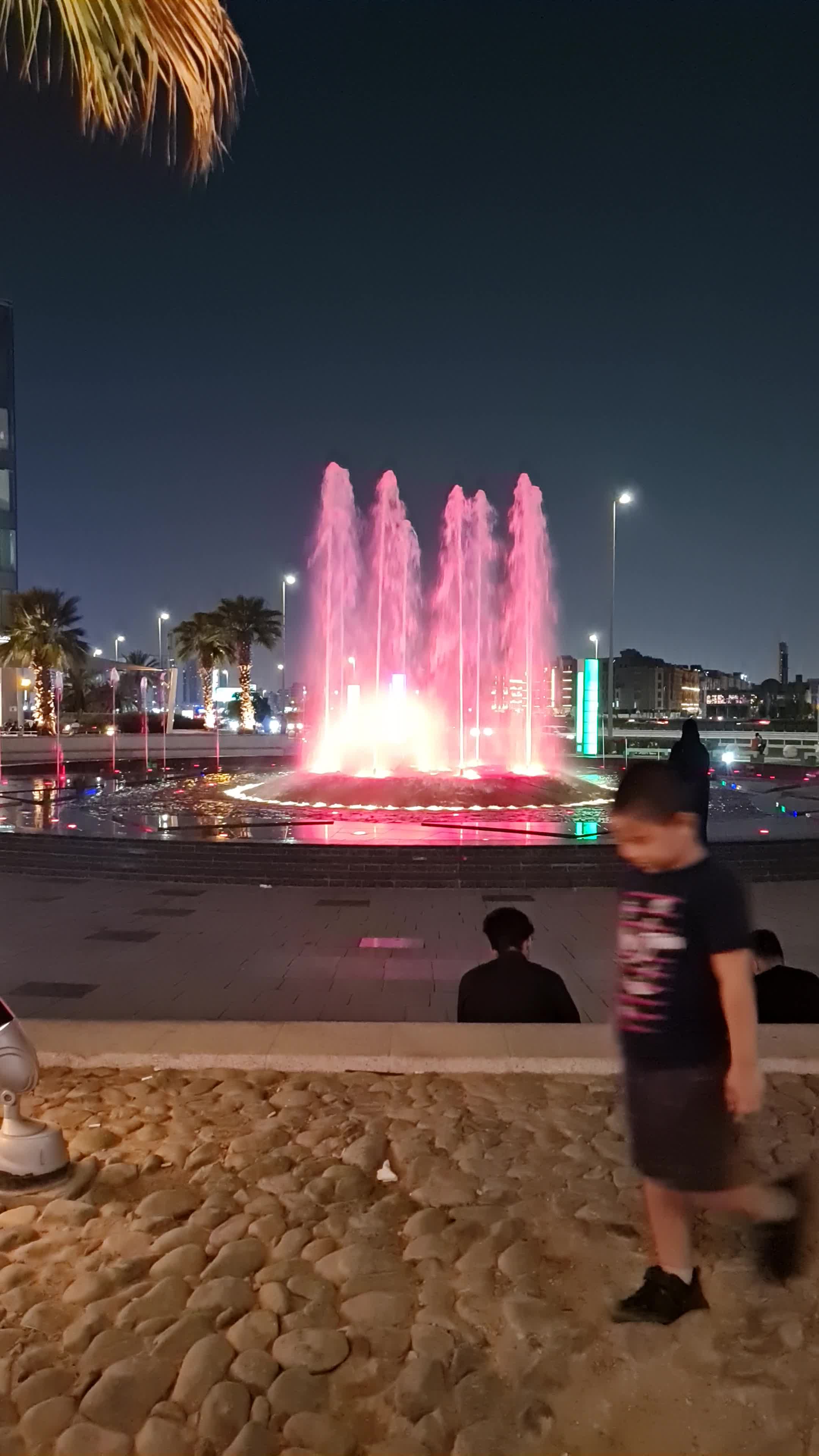 Video review of EMAAR SQUARE (إعمار سكوير)