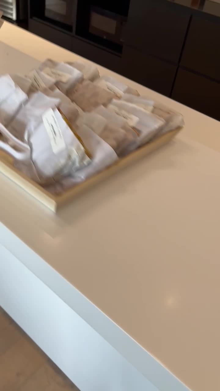 Video review of Global Kitchen