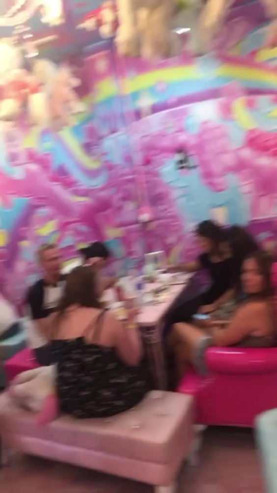 Unicorn Cafe